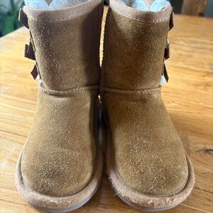 Koolaburra by Ugg Brown Boot Size Youth 7